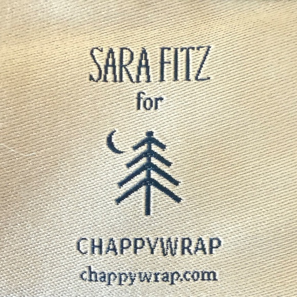 Sara Fitz for ChappyWrap Navy Bows Blanket - Picture 6 of 6